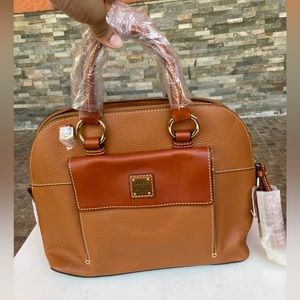 New with tags dooney & bourke aubrey satchel